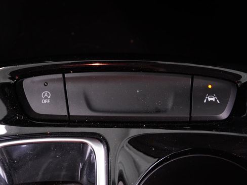 Used 2026 Chevrolet Trax LT w/ Driver Confidence Package image 26