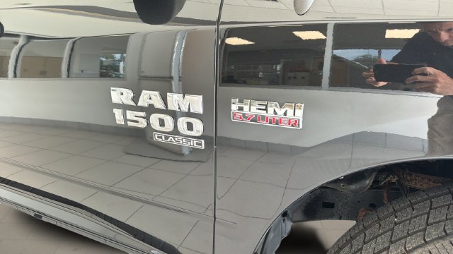 Used 2019 RAM 1500 ST w/ SXT Plus Group AWD/4WD image 26