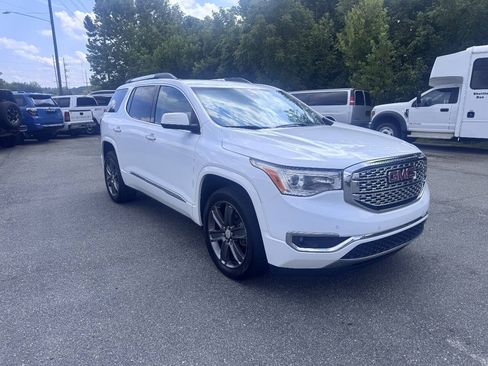Used 2019 GMC Acadia Denali AWD/4WD image 4