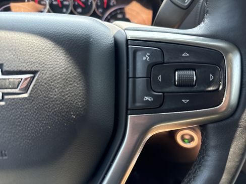 Used 2019 Chevrolet Silverado 1500 LT Trail Boss AWD/4WD image 19