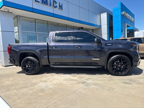 Used 2025 GMC Sierra 1500 Elevation AWD/4WD image 6
