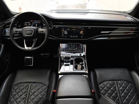 Used 2020 Audi SQ8 Prestige w/ Prestige Package image 30