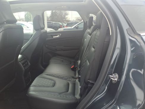 Certified 2024 Ford Edge Titanium w/ Equipment Group 301A image 9