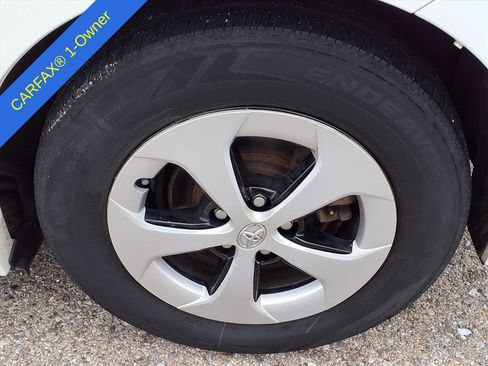 Used 2013 Toyota Prius image 10
