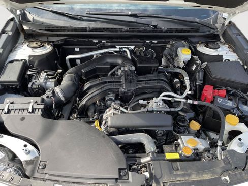 Certified 2024 Subaru Outback Premium w/ Popular Package #1A AWD/4WD image 18