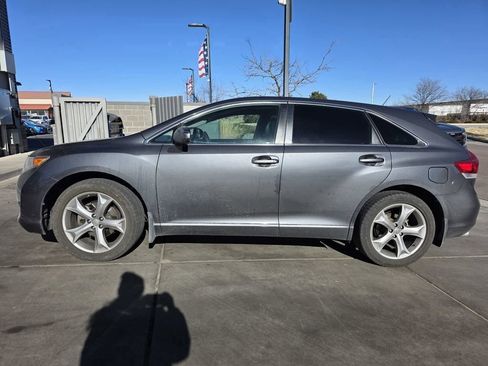 Used 2012 Toyota Venza image 4