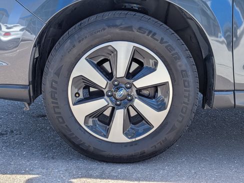 Used 2017 Subaru Forester 2.5i Limited AWD/4WD image 48