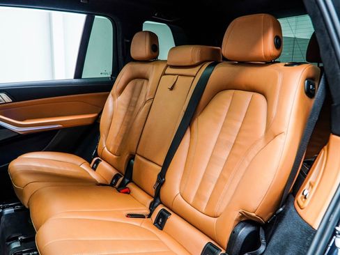 Used 2022 BMW X7 M50i w/ Executive Package image 48