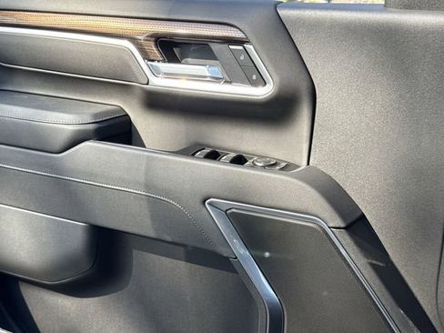 New 2026 Chevrolet Silverado 2500 LT w/ Texas Edition image 23