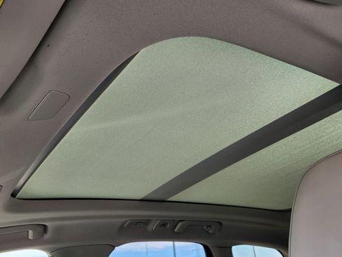 New 2026 Volvo XC60 B5 Ultra w/ Climate Package image 14