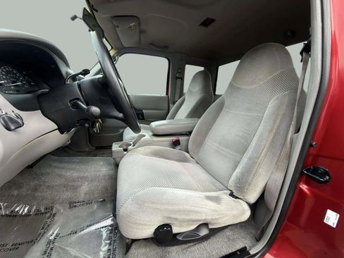 Used 1998 Ford Ranger XLT image 18