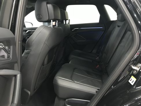 Used 2023 Audi Q3 2.0T Premium Plus w/ Premium Plus Package AWD/4WD image 10