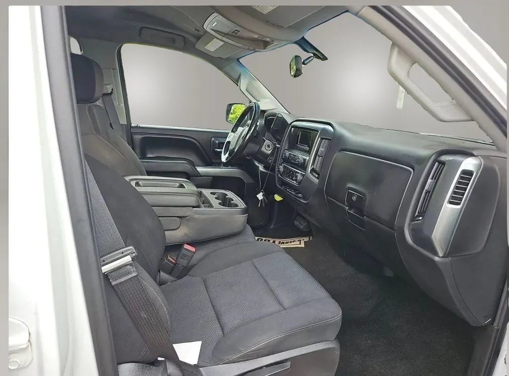 Used 2015 Chevrolet Silverado 2500 LT AWD/4WD image 12