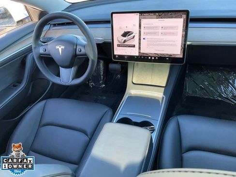 Used 2023 Tesla Model 3 Standard Range image 59