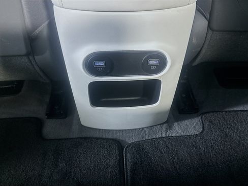 Used 2024 Hyundai Ioniq 5 SEL RWD image 28
