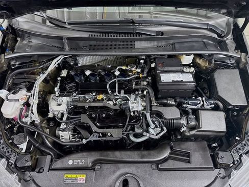Certified 2025 Toyota Corolla LE FWD image 28