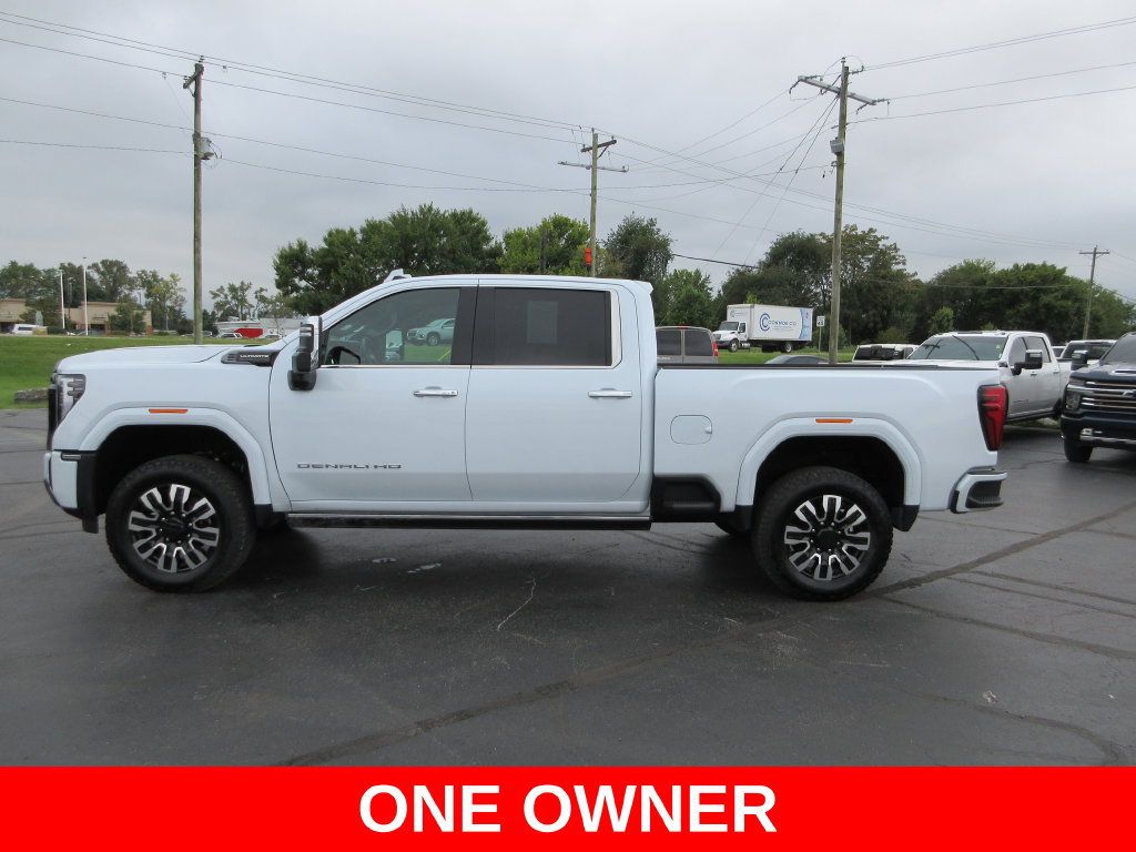 Certified 2026 GMC Sierra 2500 Denali Ultimate AWD/4WD image 11
