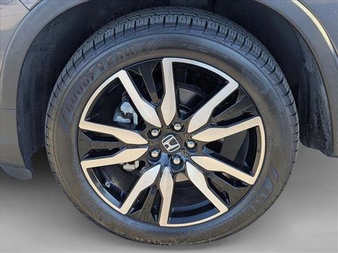 Used 2021 Honda Pilot Touring image 21