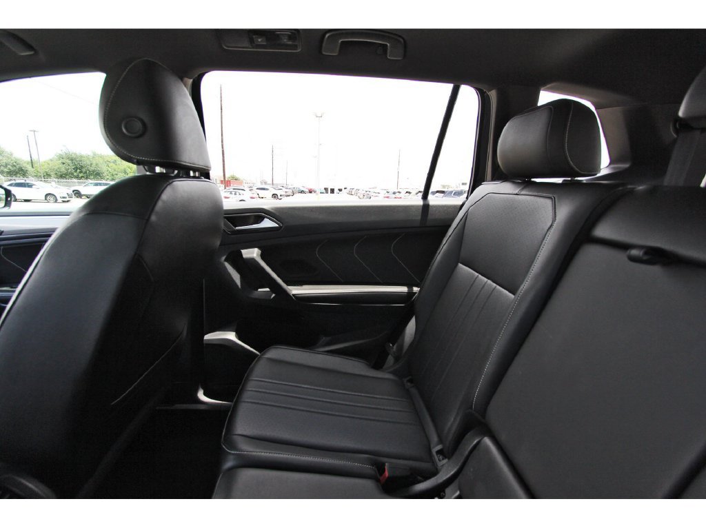 Used 2023 Volkswagen Tiguan SE R-Line FWD image 14