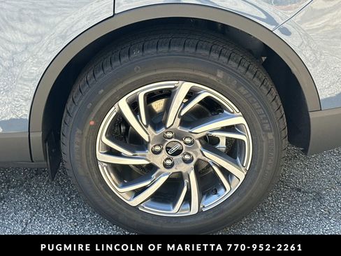 New 2026 Lincoln Corsair Premiere FWD image 20