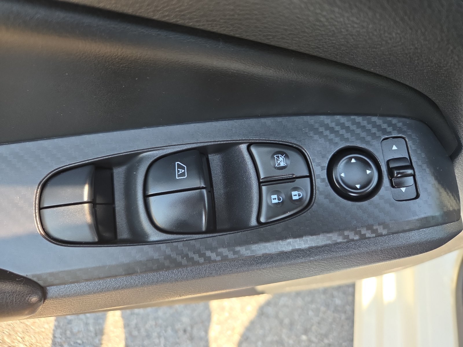 Used 2023 Nissan Altima 2.5 S FWD image 14