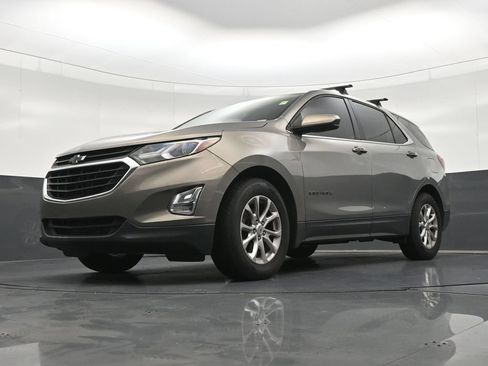 Used 2019 Chevrolet Equinox LT FWD image 23