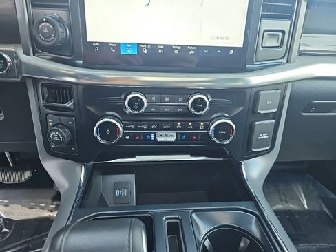 Used 2024 Ford F150 Lariat w/ Bed Utility Package AWD/4WD image 18
