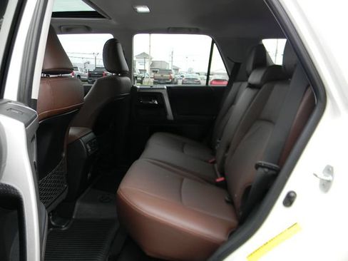 Used 2023 Toyota 4Runner Limited AWD/4WD image 22