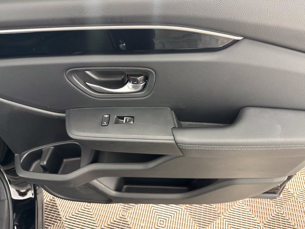 Used 2025 Honda Pilot Touring image 21