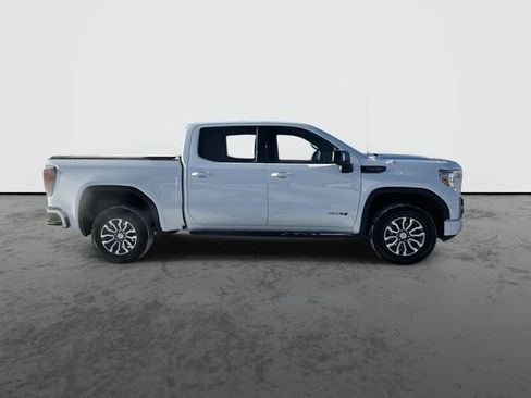 Used 2022 GMC Sierra 1500 AT4 w/ AT4 Premium Package image 9