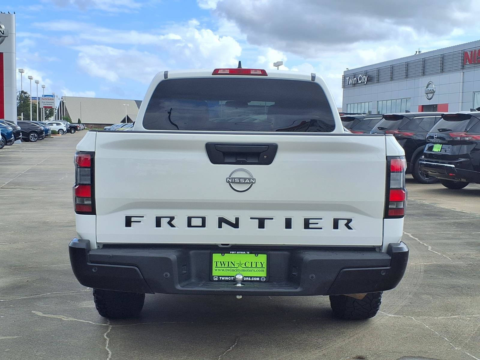 Used 2022 Nissan Frontier S w/ Technology Package RWD image 5