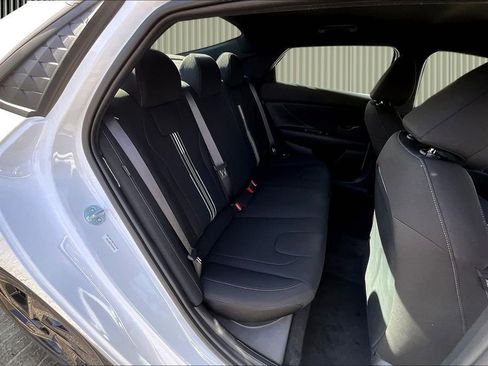 New 2026 Hyundai Elantra Sport FWD image 11