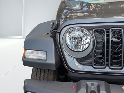 New 2026 Jeep Gladiator Sport image 8