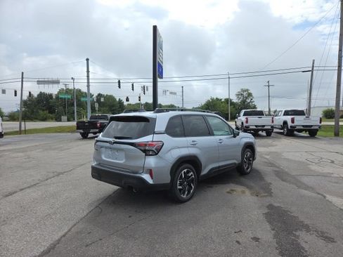 Used 2026 Subaru Forester Limited AWD/4WD image 6