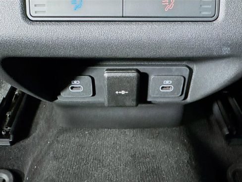 New 2026 Land Rover Range Rover Evoque S image 28