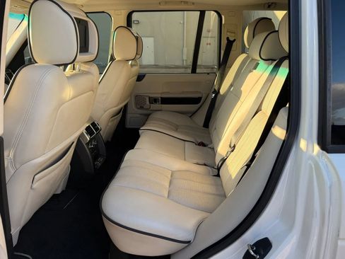 Used 2010 Land Rover Range Rover Supercharged AWD/4WD image 14