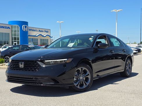 New 2026 Honda Accord EX-L image 2