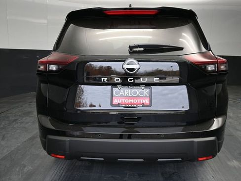 New 2026 Nissan Rogue S image 10