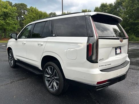 Used 2024 Cadillac Escalade Sport AWD/4WD image 23