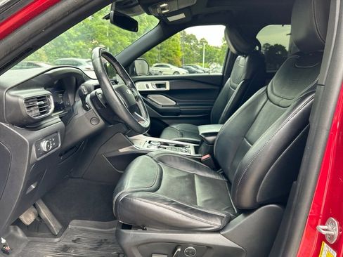 Used 2020 Ford Explorer ST w/ ST Street Pack AWD/4WD image 17