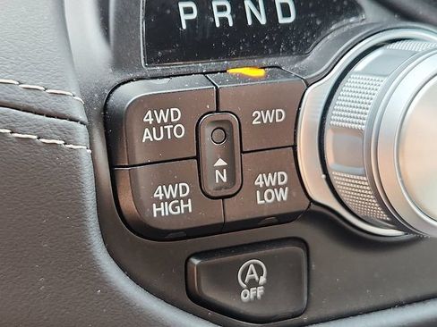 Used 2024 RAM 1500 Limited AWD/4WD image 21