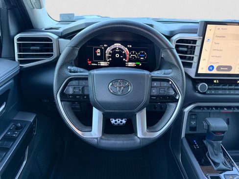 Used 2024 Toyota Tundra Limited image 14