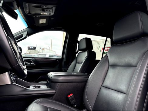 Used 2023 Chevrolet Tahoe LT image 15