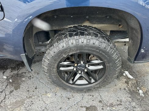 Used 2022 Chevrolet Silverado 1500 LT Trail Boss image 12