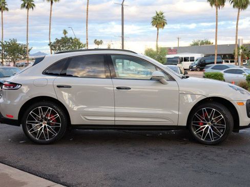 Used 2023 Porsche Macan S image 12