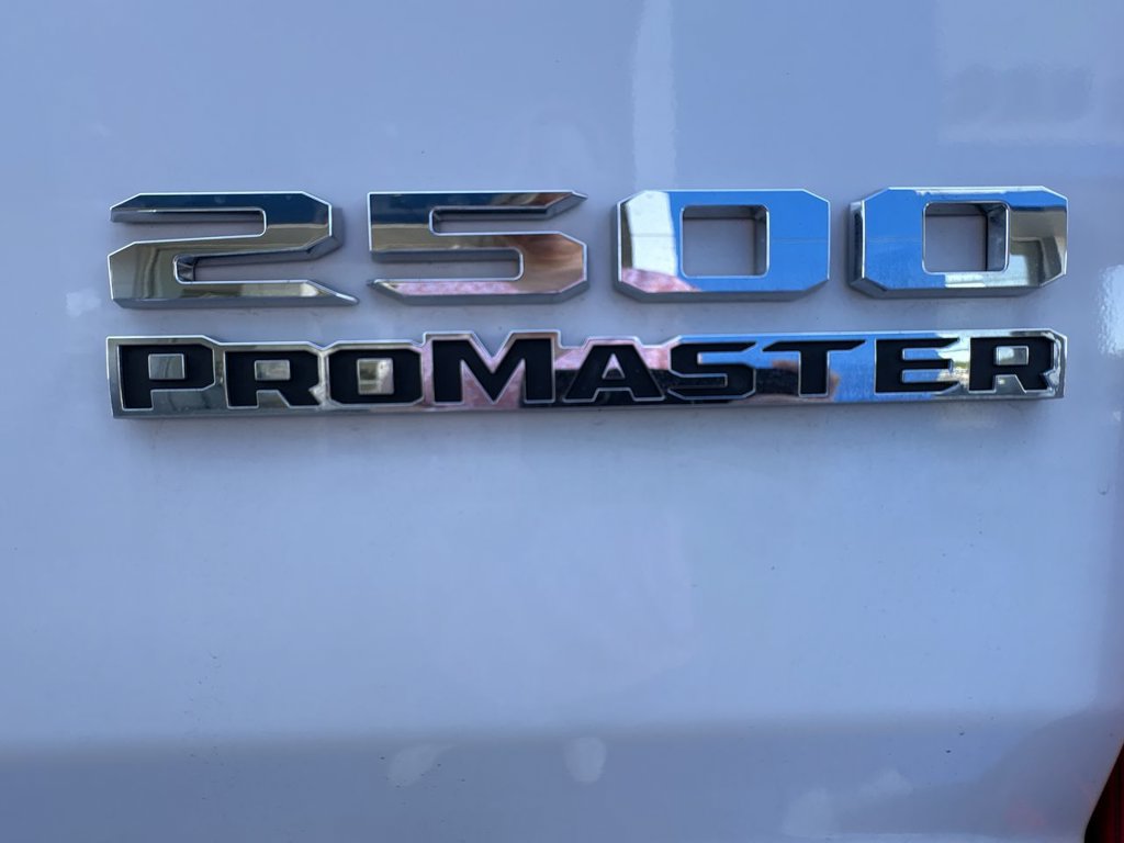 Used 2025 RAM ProMaster 2500 w/ U-Haul Equipment Group FWD image 26