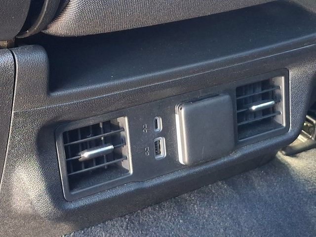 Used 2024 Chevrolet Silverado 1500 LT AWD/4WD image 22
