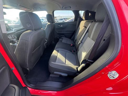 Used 2025 Chevrolet Blazer LT image 25