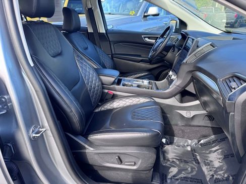 Used 2024 Ford Edge Titanium AWD/4WD image 23
