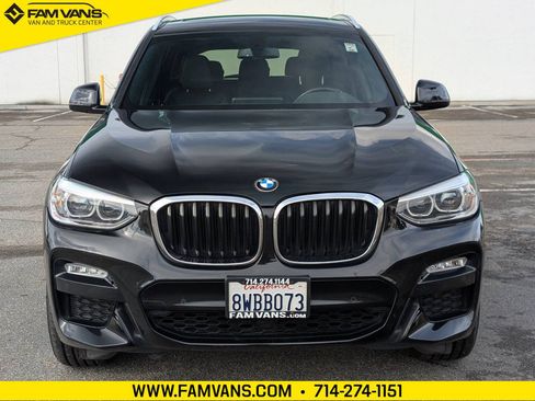 Used 2018 BMW X3 xDrive30i image 3